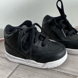 Black and white lace Jordan